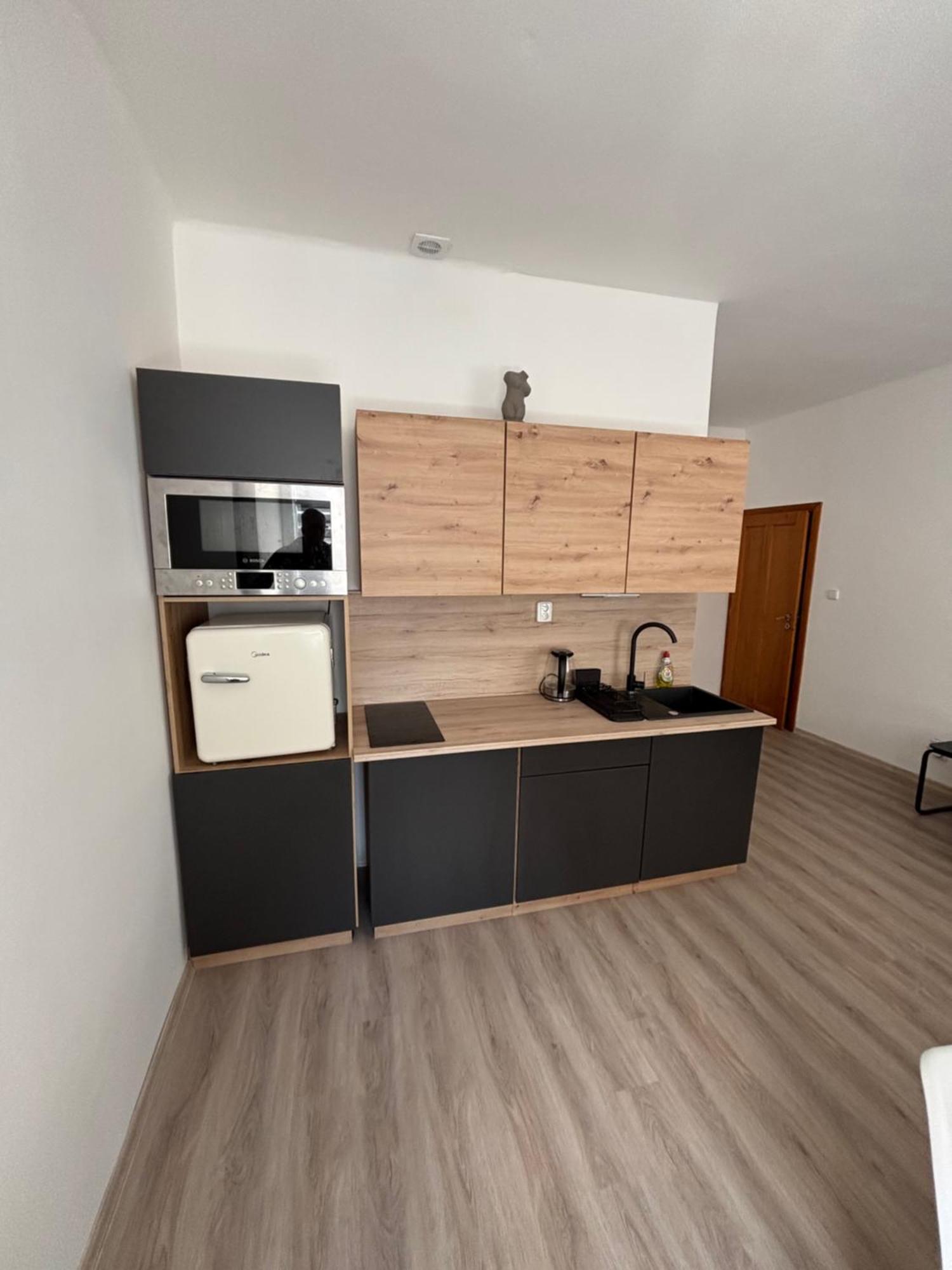 Apartman Orli Hnizdo Liberec Exteriör bild
